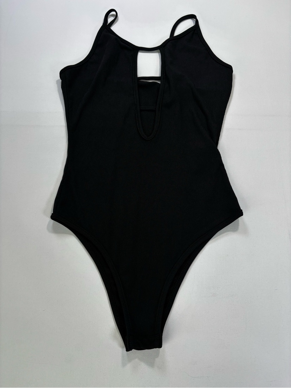 Niay Black Keyhole Ribbed Bodysuit